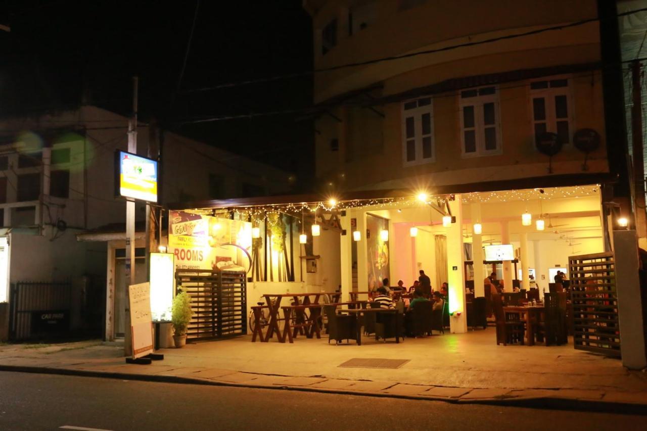Coconut Primitive Otel Negombo Dış mekan fotoğraf