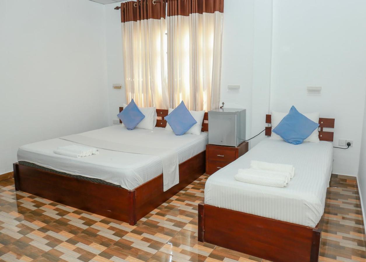 Coconut Primitive Otel Negombo Dış mekan fotoğraf